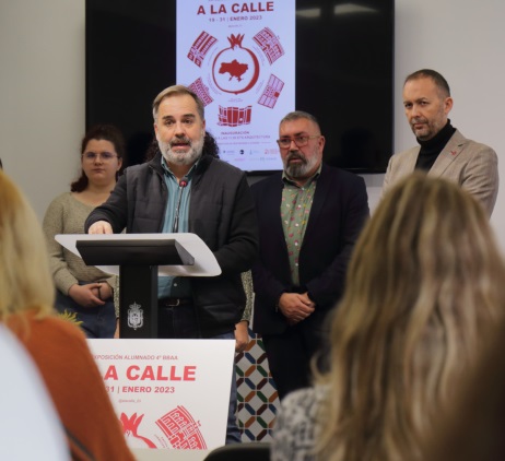 ©Ayto.Granada: LA EXPOSICIN DE ARTE EMERGENTE “A LA CALLE!” EXHIBE 300 OBRAS DE 180 ESTUDIANTES DE BELLAS ARTES QUE DESTINARN LOS BENEFICIOS A LAS VCTIMAS DE LA GUERRA DE UCRANIA 